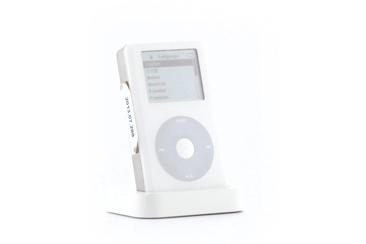 iPod (4th Generation Classic)