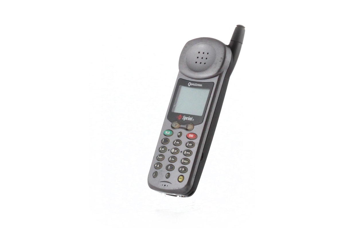 Qualcomm QCP-1960 "Thin Phone"