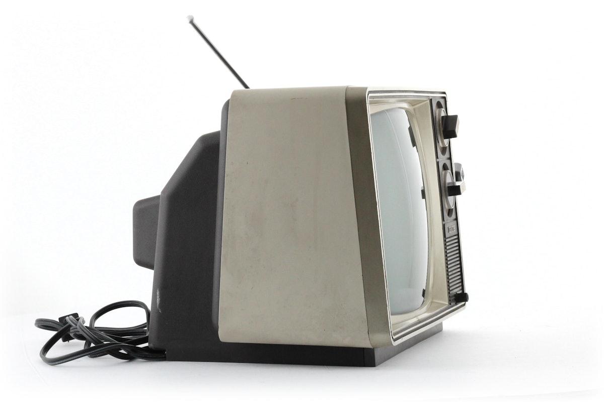 Zenith BT120A 14-inch television
