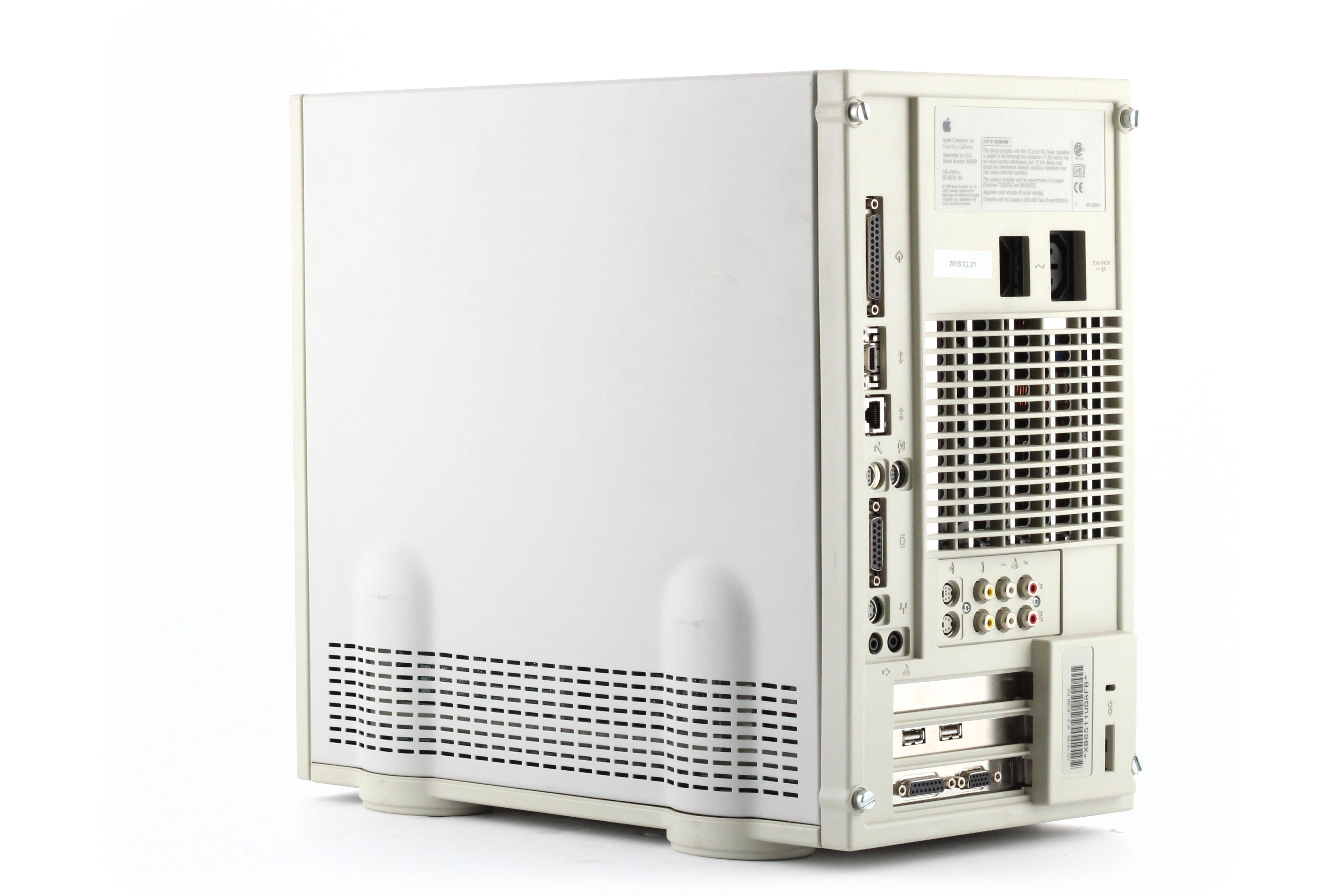 PowerMacintosh 7500/100+M1212+M3501+G3 PowerMacintosh 7500⁄100 with M1212 and M3501, G3 upgrade.